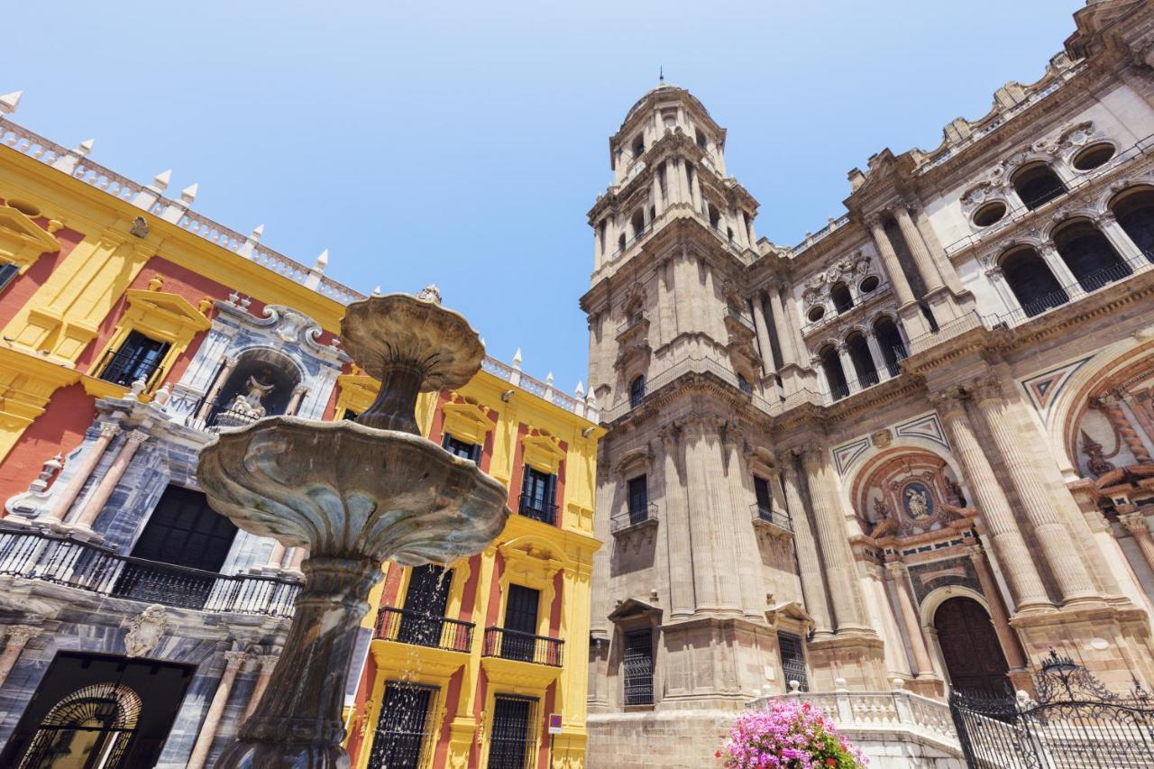 Malaga Centre Apartment With Parking Exterior foto