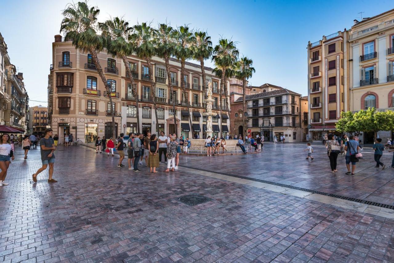 Malaga Centre Apartment With Parking Exterior foto