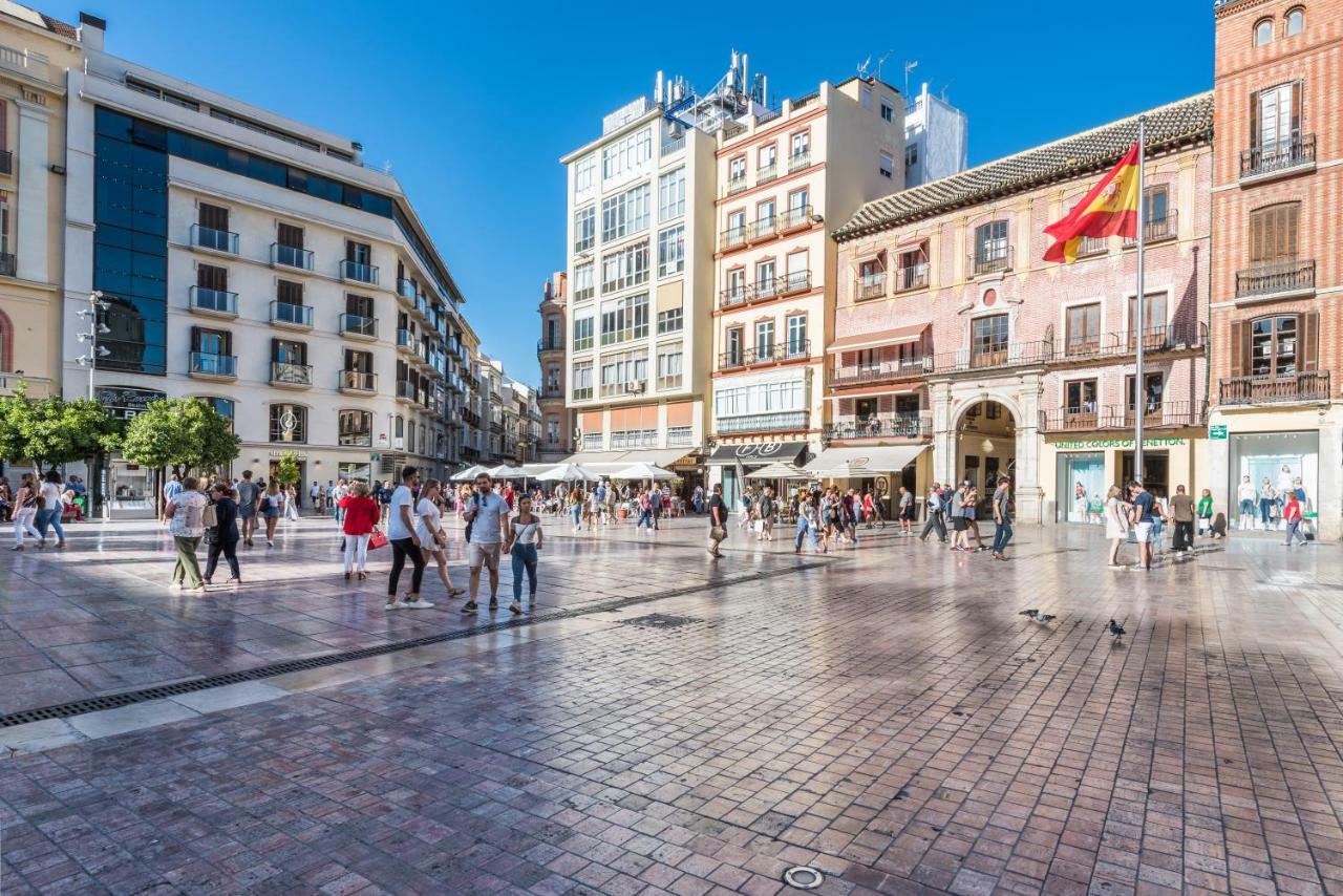 Malaga Centre Apartment With Parking Exterior foto